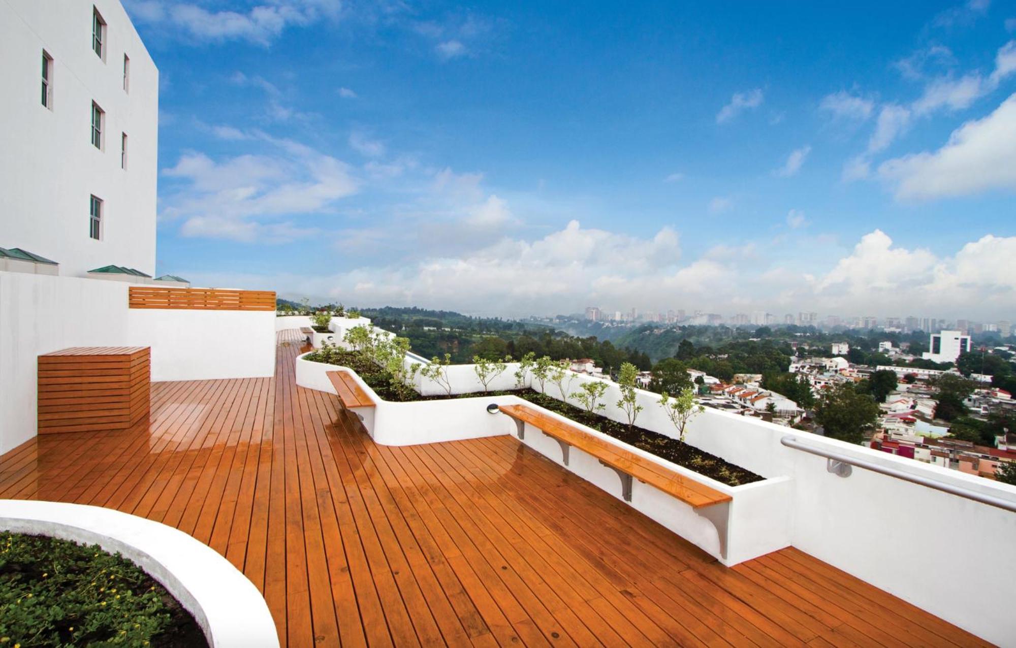 2 Rooms, 1 King Size Bed, 64" Smart Hdtv Guatemala City Luaran gambar